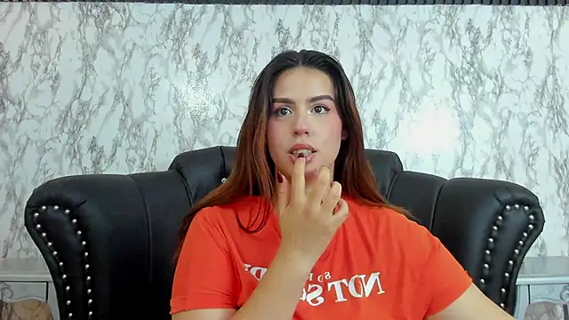 Miamontoya online show from January 2025 08:54:01 PM