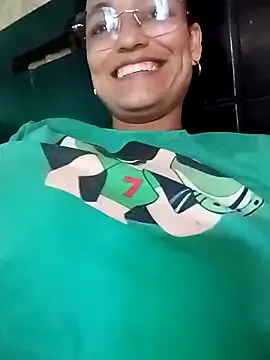 luna hell online show from November 2025 03:45:02 PM