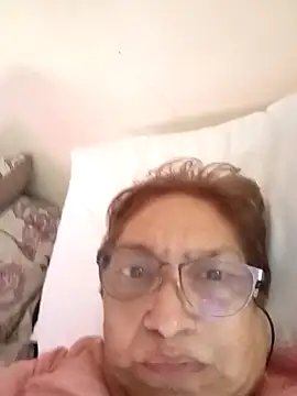 Snapshot of florecita69 chatting on November 2025 07:57:01 PM florecita69 online show from November 2025 07:57:01 PM