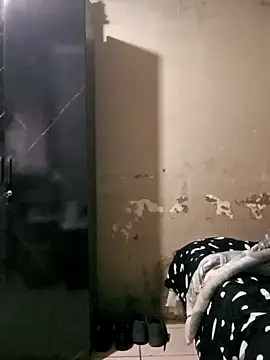 Snapshot of BIGBLACKCOOCK24- chatting on March 2025 06:54:01 AM BIGBLACKCOOCK24- online show from March 2025 06:54:01 AM