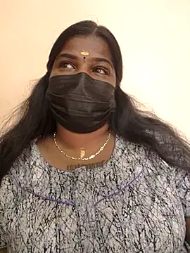 Snapshot of sulekha-mallu chatting on September 2025 03:28:01 AM sulekha-mallu online show from September 2025 03:28:01 AM