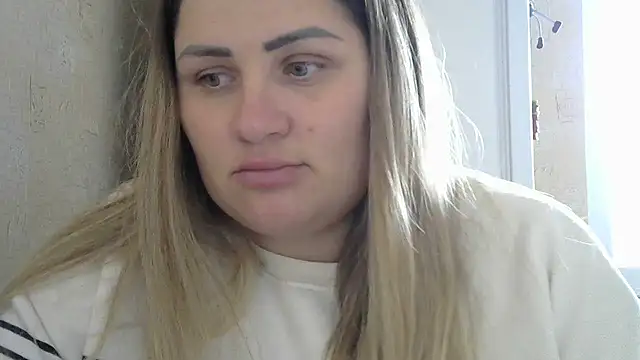 Snapshot of Honeydew-Waves chatting on October 2025 08:06:01 AM Honeydew-Waves online show from October 2025 08:06:01 AM