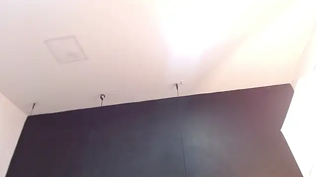 Snapshot of brendamaz chatting on February 2025 06:17:01 PM brendamaz online show from February 2025 06:17:01 PM