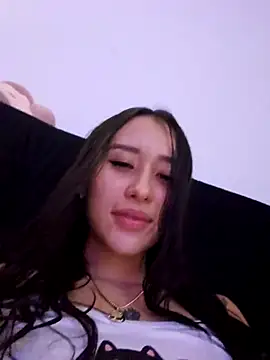 Snapshot of Selena_blake chatting on February 2025 12:33:01 AM Selena blake online show from February 2025 12:33:01 AM