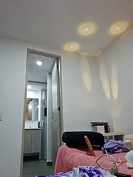 Snapshot of Selena_blake chatting on February 2025 02:42:02 AM Selena blake online show from February 2025 02:42:02 AM