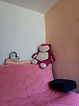 Snapshot of Selena_blake chatting on February 2025 08:14:02 PM Selena blake online show from February 2025 08:14:02 PM