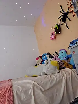 Snapshot of Selena_blake chatting on October 2025 11:29:02 PM Selena blake online show from October 2025 11:29:02 PM