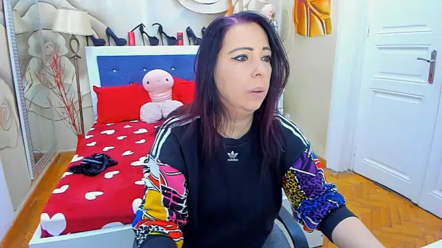 LauraSin online show from February 2025 04:25:02 AM