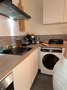 lola tentatiion online show from November 2025 08:24:01 AM