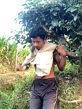 Snapshot of ShroveRising chatting on October 2025 10:41:02 AM ShroveRising online show from October 2025 10:41:02 AM