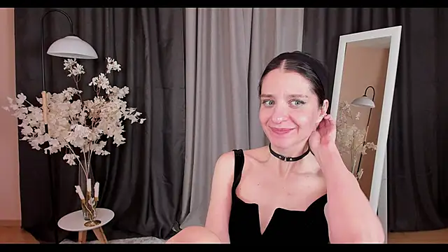 helentasty online show from January 2025 03:33:01 PM