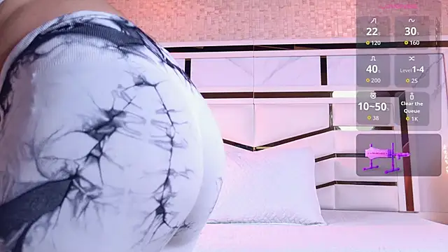 sophie 1 online show from October 2025 03:12:02 AM