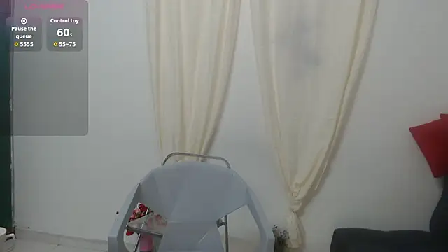 Aranza-Queen online show from November 2025 12:38:02 PM