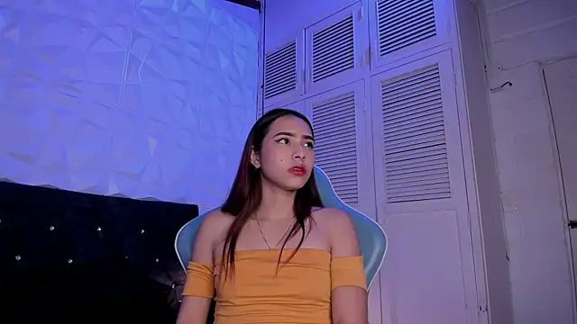 Emma dl2 online show from February 2025 05:40:02 PM