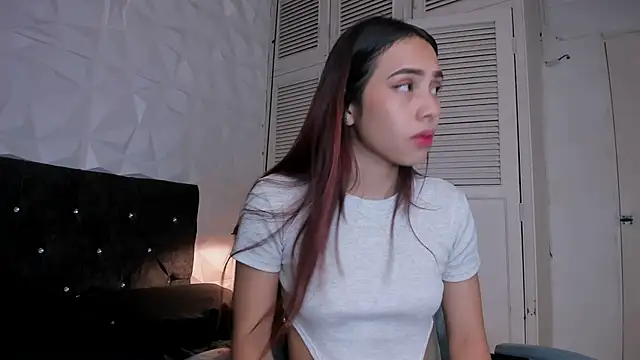 Emma dl2 online show from March 2025 08:11:01 PM