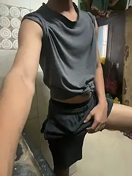 Privateseducer online show from November 2025 05:43:02 AM