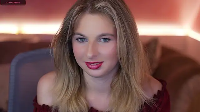 Snapshot of Inessa_Song chatting on December 2024 03:45:02 PM Inessa Song online show from December 2024 03:45:02 PM