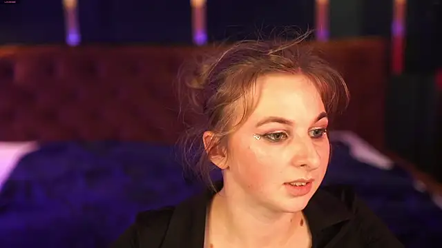 Snapshot of Inessa_Song chatting on February 2025 05:50:01 PM Inessa Song online show from February 2025 05:50:01 PM