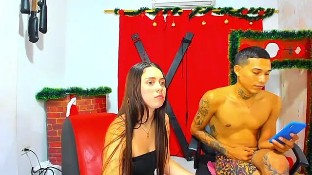 Hana and Zeta online show from January 2025 03:21:01 PM