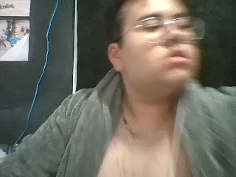 Snapshot of BabyFade chatting on January 2025 04:48:02 AM BabyFade online show from January 2025 04:48:02 AM