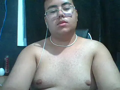 Snapshot of BabyFade chatting on February 2025 04:58:02 AM BabyFade online show from February 2025 04:58:02 AM