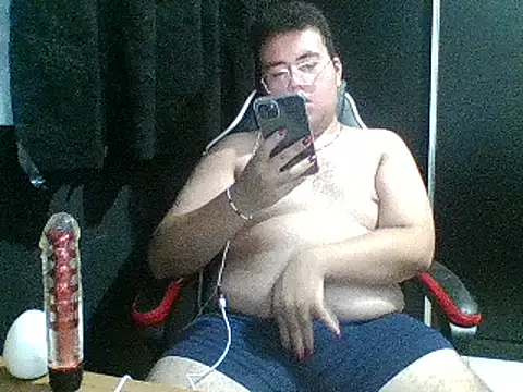 Snapshot of BabyFade chatting on March 2025 02:10:02 AM BabyFade online show from March 2025 02:10:02 AM