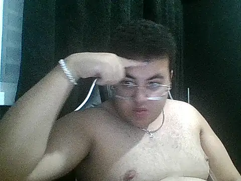 Snapshot of BabyFade chatting on March 2025 03:14:02 AM BabyFade online show from March 2025 03:14:02 AM