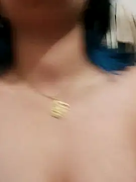 azulzulix online show from October 2025 01:25:02 AM