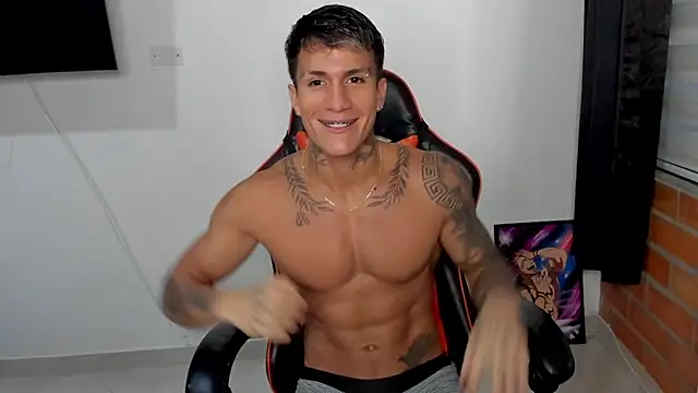 Snapshot of pettergrey1 chatting on October 2025 10:42:02 PM pettergrey1 online show from October 2025 10:42:02 PM