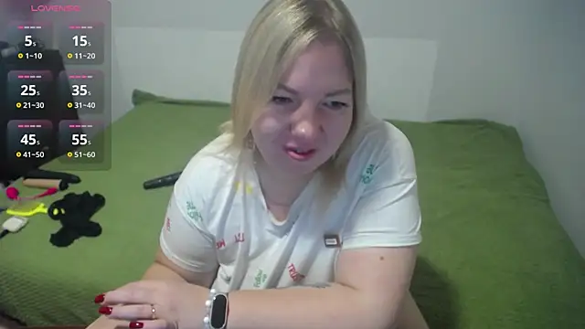 Snapshot of MARGARET_gem chatting on November 2025 05:52:02 AM MARGARET gem online show from November 2025 05:52:02 AM