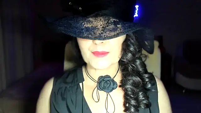 WitchBlueRose online show from November 2025 04:51:02 PM