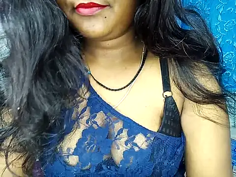 Snapshot of Muktha chatting on November 2025 03:47:02 PM Muktha online show from November 2025 03:47:02 PM