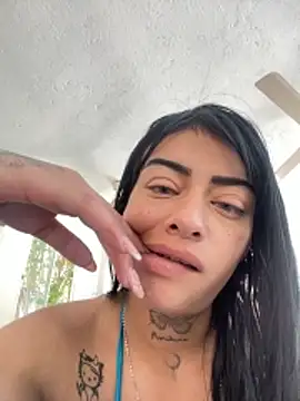 Snapshot of ZairaSofia1 chatting on December 2025 03:10:01 PM ZairaSofia1 online show from December 2025 03:10:01 PM