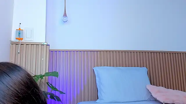 zoe rivers online show from December 2024 11:13:01 AM