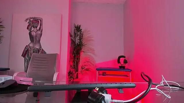 lilith-deveraux online show from February 2025 12:47:01 PM