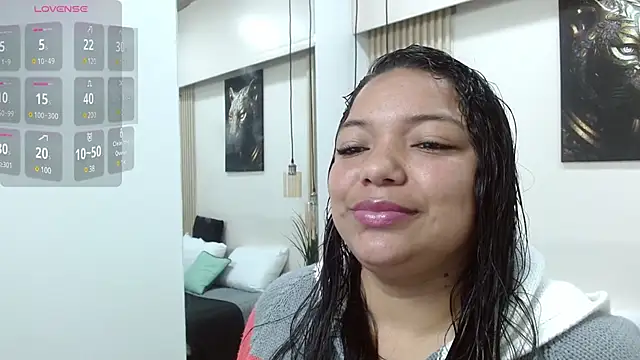 virtual charm online show from January 2025 02:02:01 PM