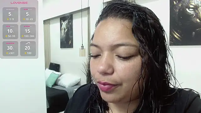 virtual charm online show from January 2025 02:25:01 PM