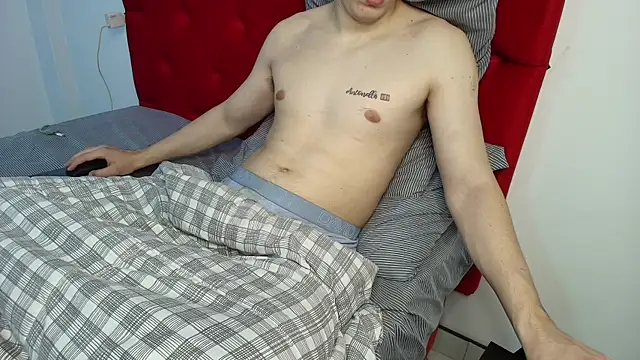 NicoDavisHere online show from October 2025 08:44:02 PM