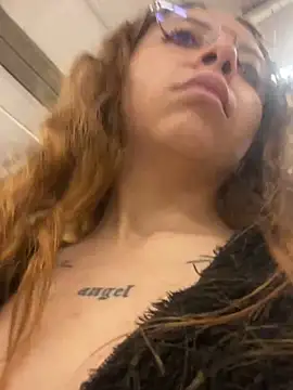 Snapshot of _charlott_dm chatting on December 2024 12:30:02 AM  charlott dm online show from December 2024 12:30:02 AM