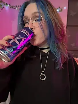 Snapshot of MaddisonHaas chatting on January 2025 11:40:01 PM MaddisonHaas online show from January 2025 11:40:01 PM