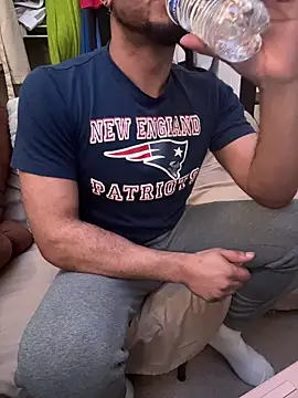 Snapshot of KySir1990 chatting on November 2025 12:20:02 AM KySir1990 online show from November 2025 12:20:02 AM