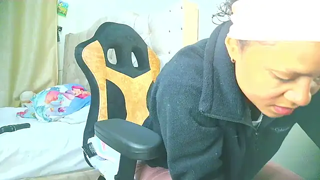 Snapshot of Samary_thomas chatting on October 2025 01:46:01 AM Samary thomas online show from October 2025 01:46:01 AM