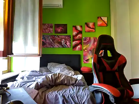 MASTERBULLY online show from October 2025 01:41:02 PM