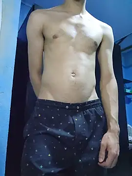 Snapshot of boyminerin00 chatting on October 2025 01:04:02 AM boyminerin00 online show from October 2025 01:04:02 AM