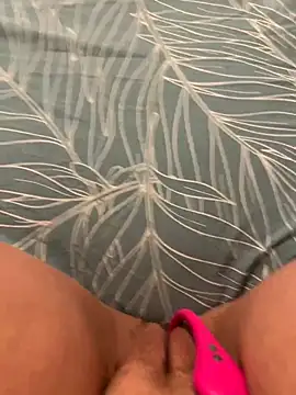 Snapshot of Sensolyss chatting on December 2024 04:29:02 PM Sensolyss online show from December 2024 04:29:02 PM