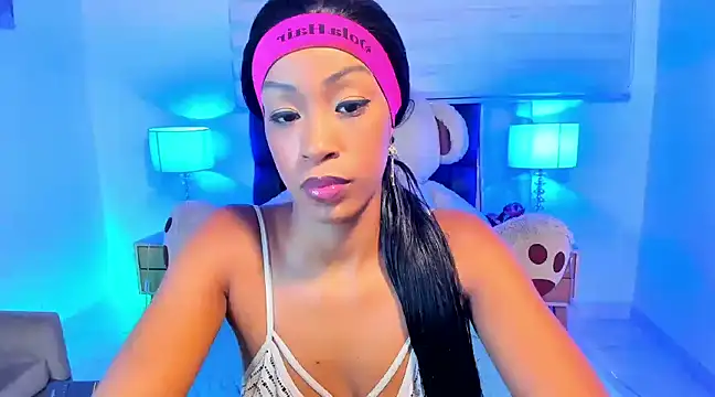IsabelaRoss online show from March 2025 07:47:02 PM