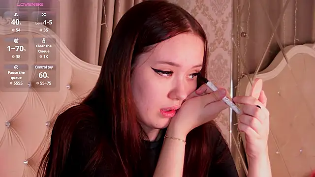 MiriaamWhite online show from December 2024 04:09:01 AM
