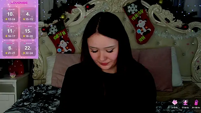 MiriaamWhite online show from January 2025 06:48:01 PM