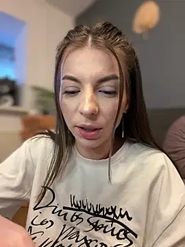 Mia Ethan online show from January 2025 02:47:02 PM