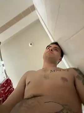 Snapshot of Vanillamexican chatting on October 2025 02:42:01 AM Vanillamexican online show from October 2025 02:42:01 AM